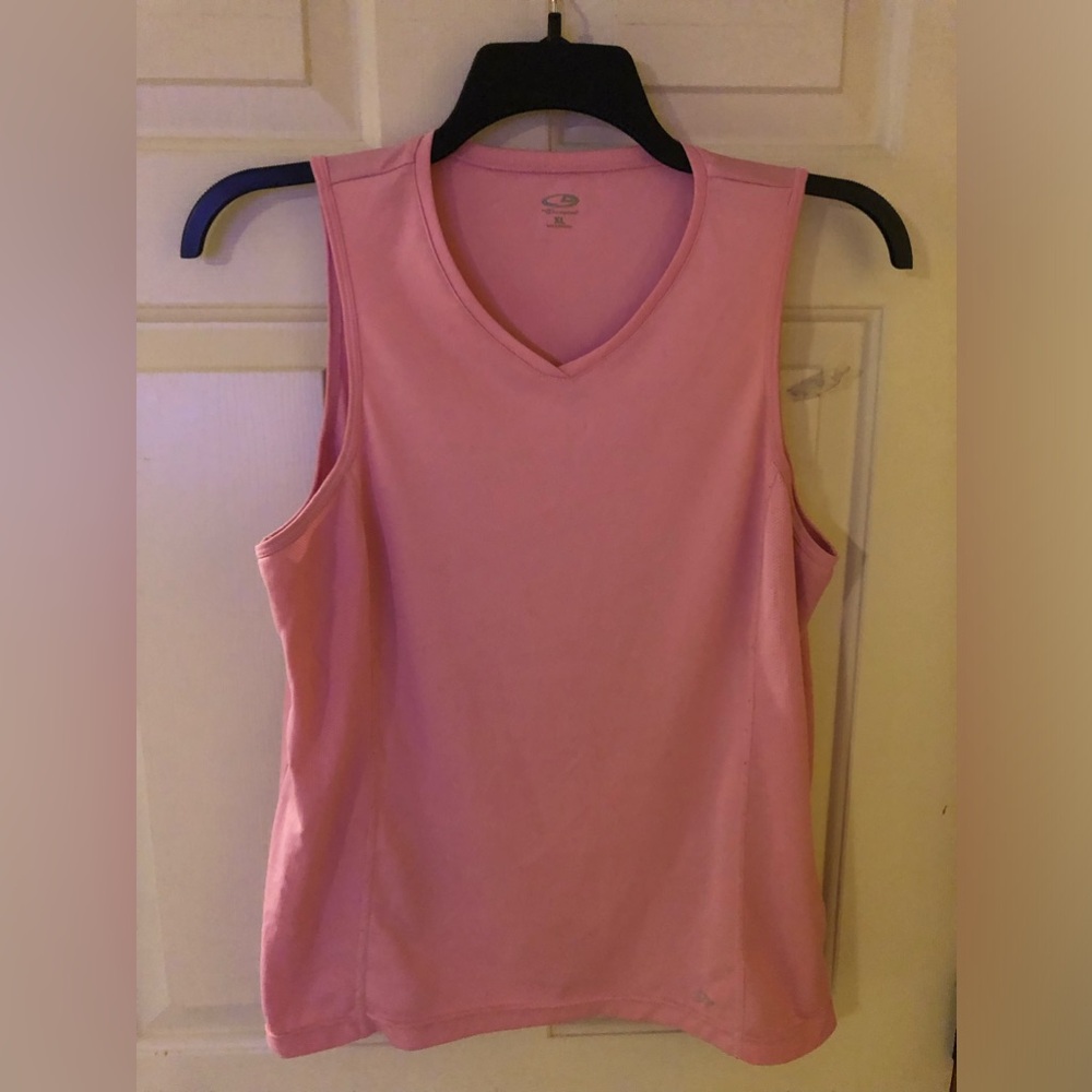 C9 Champion by Target work out tank EUC Size XL